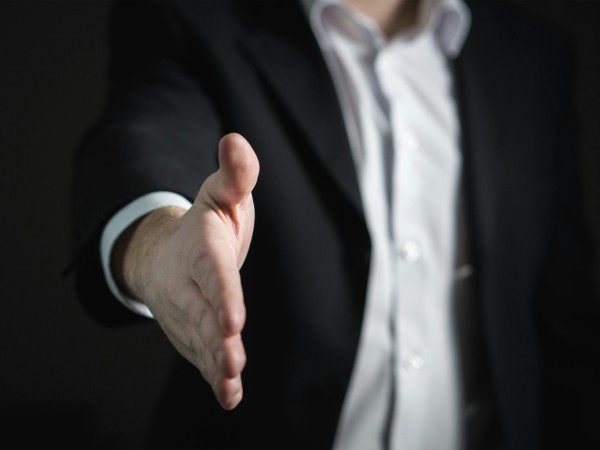Por que Todo Empresário Precisa de um Advogado de Confiança?