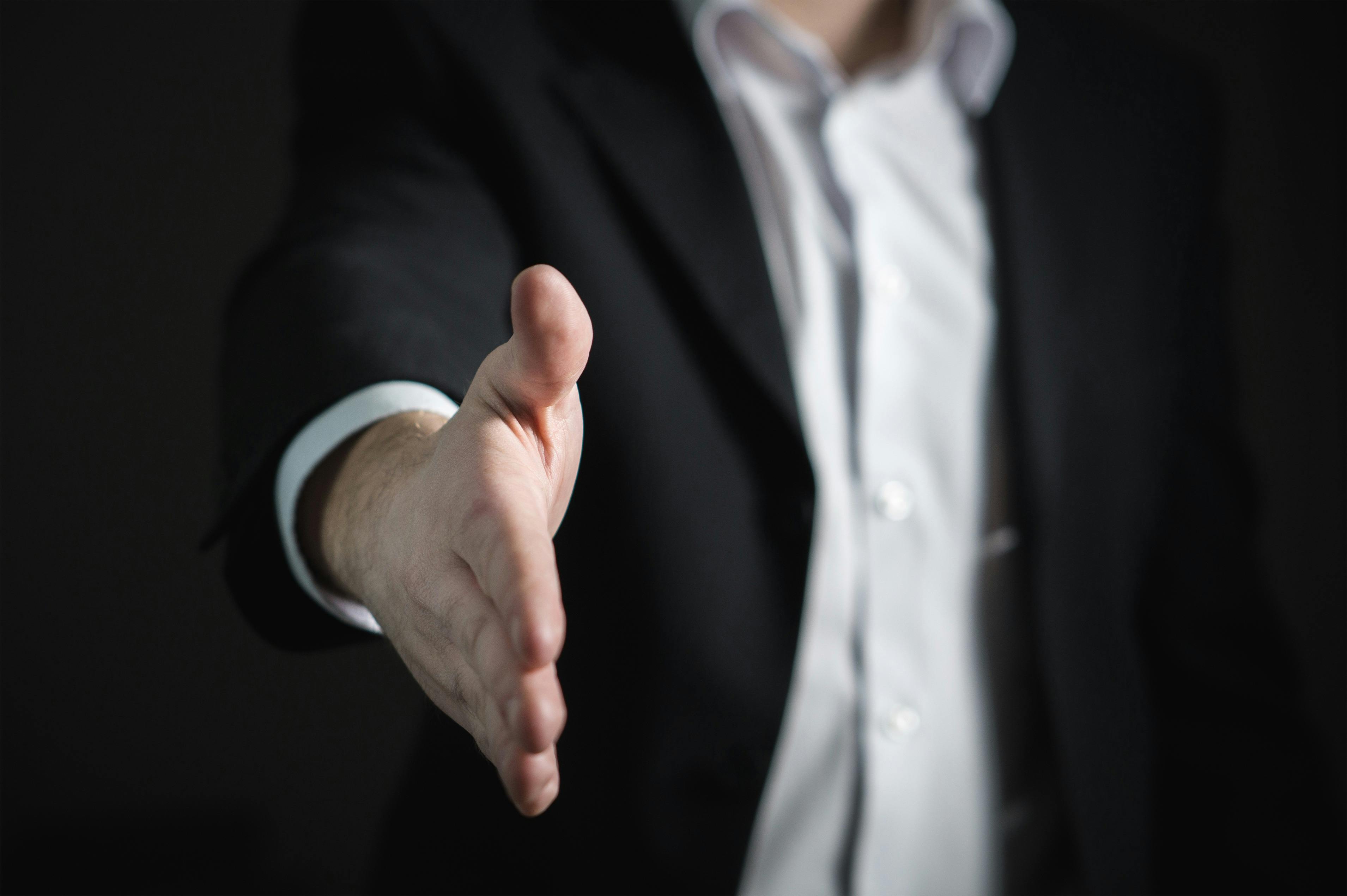 Por que Todo Empresário Precisa de um Advogado de Confiança? - Fascini e Nicolau Advocacia - Jandaia do Sul